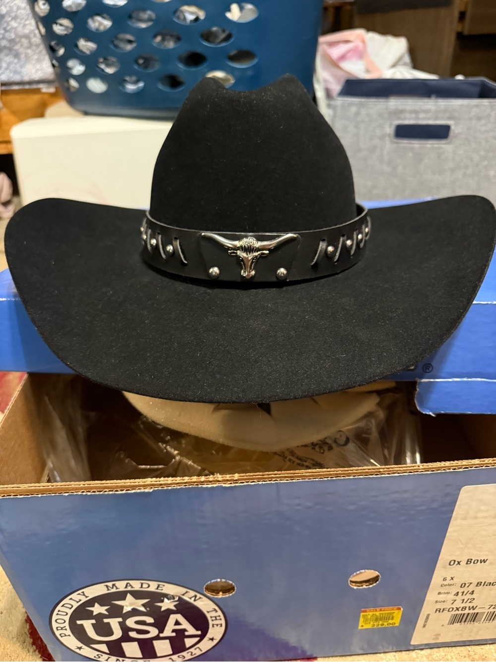 Black Western Cowboy Hat with Decorative Bull Concho - Men